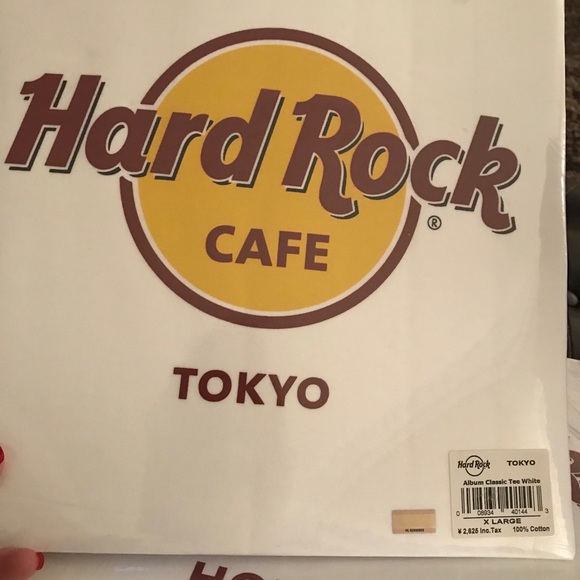 Lot of 22 classic style Hard Rock Cafe t-shirts. - Picture 2 of 16
